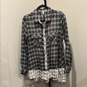 Plaid Button Down Shirt - Black and White